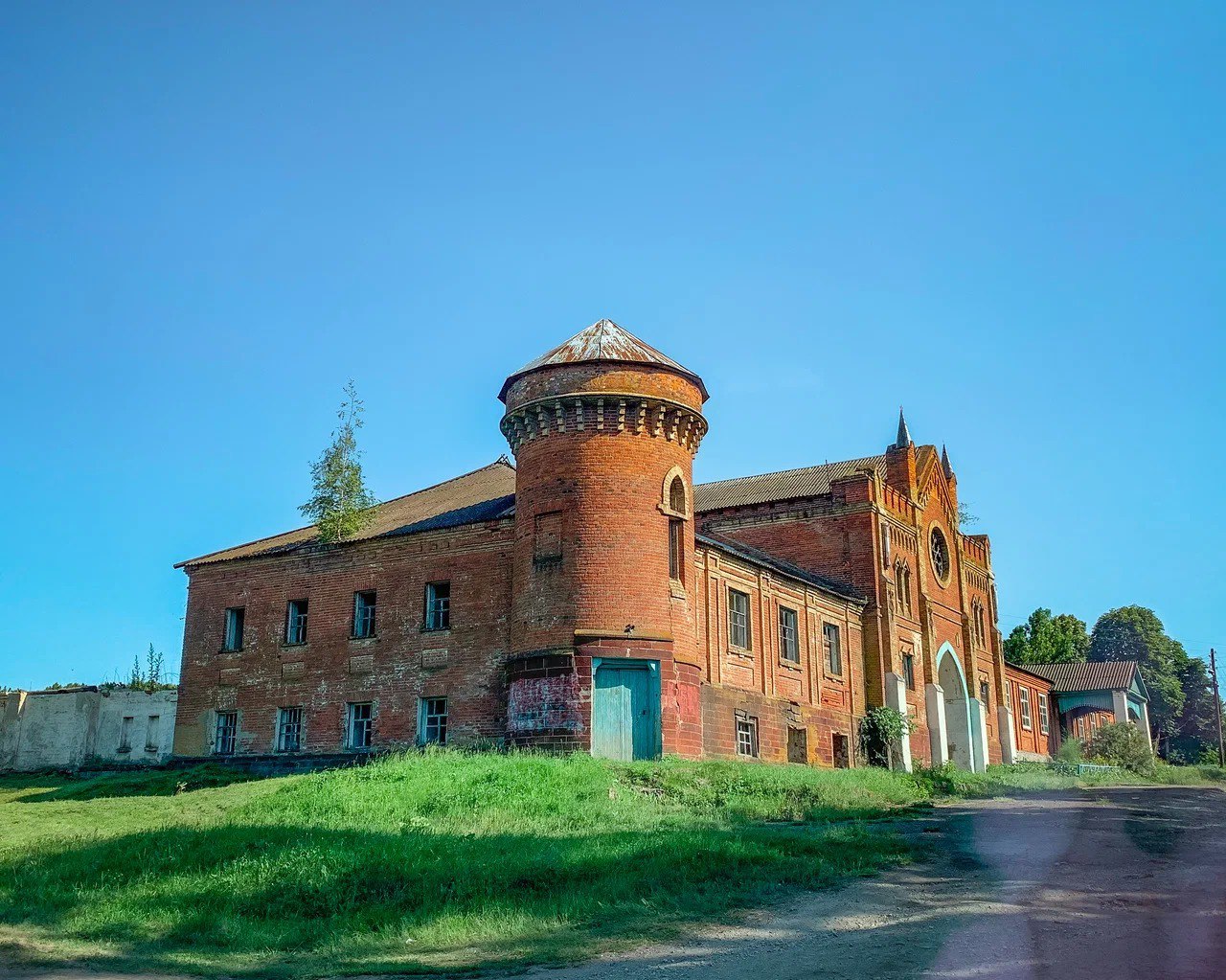 Замок Охотникова