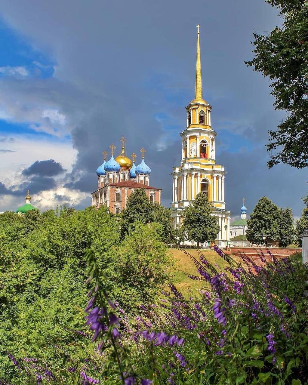 Дворец Олега