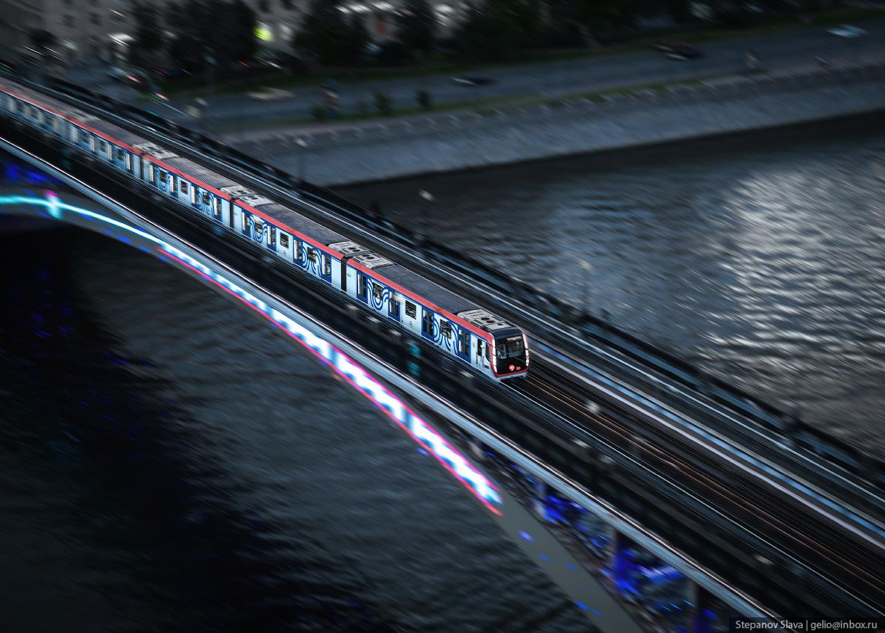 Смоленский метромост
