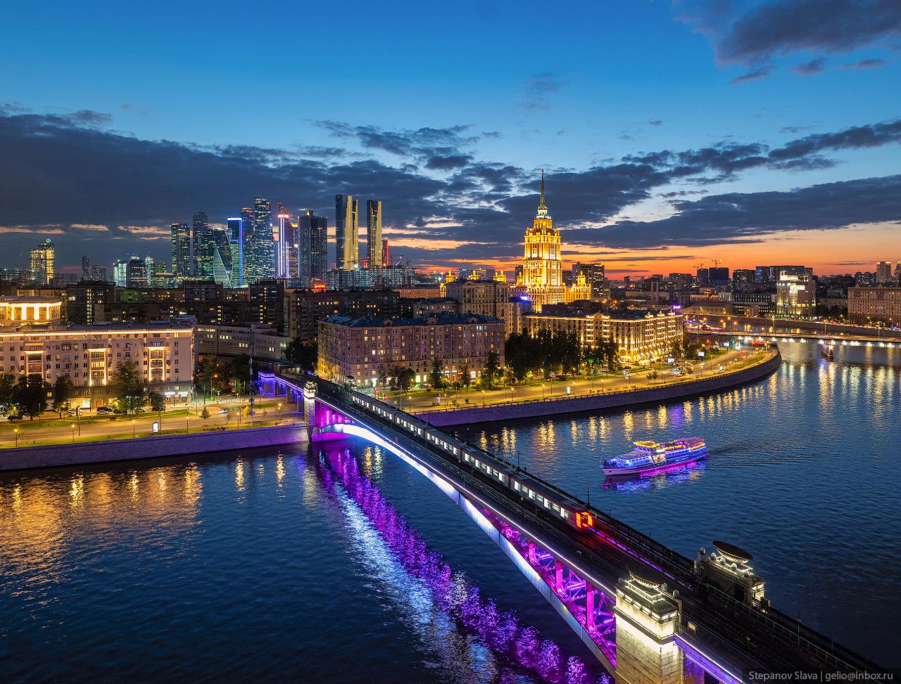 Смоленский метромост