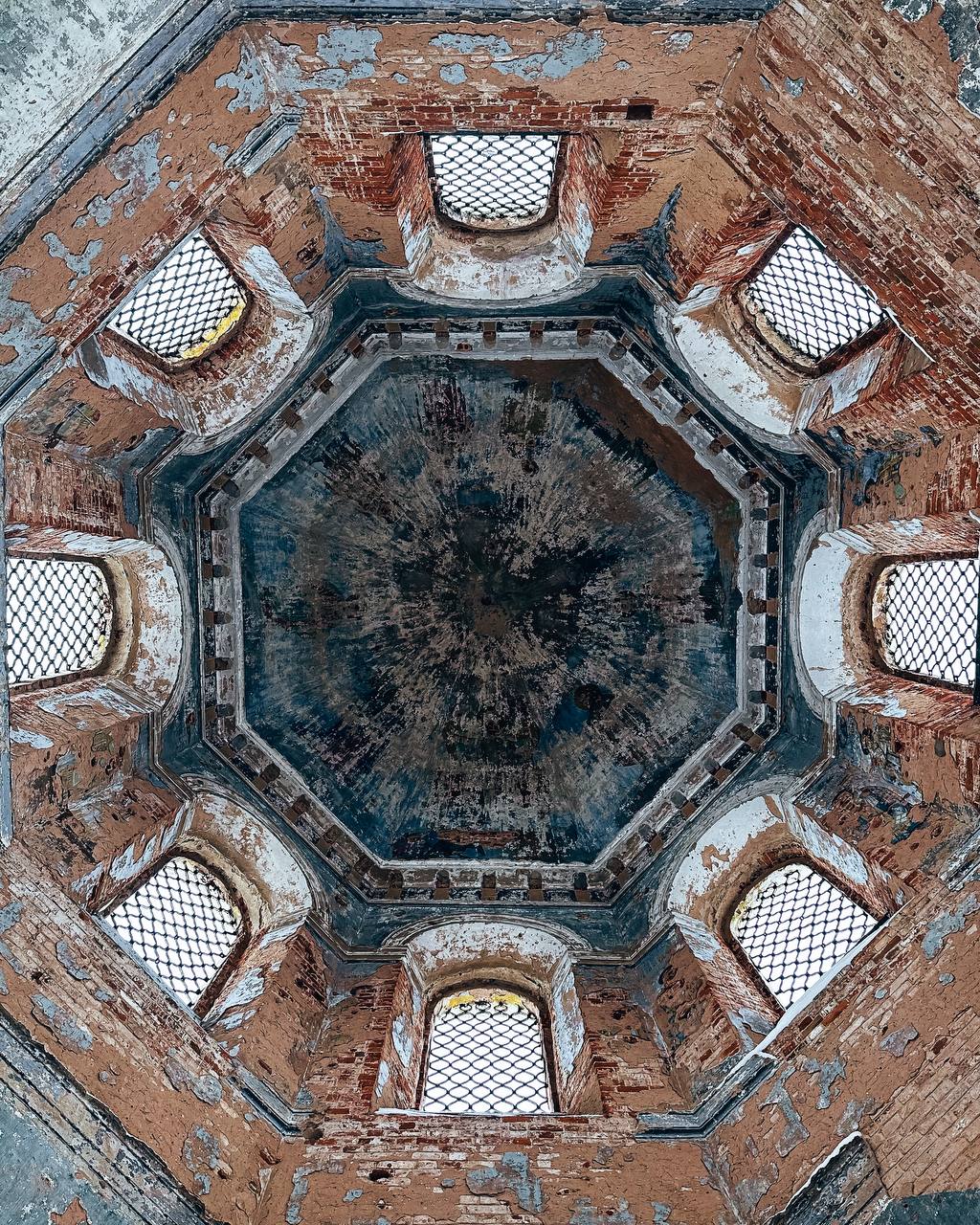 Введенская церковь