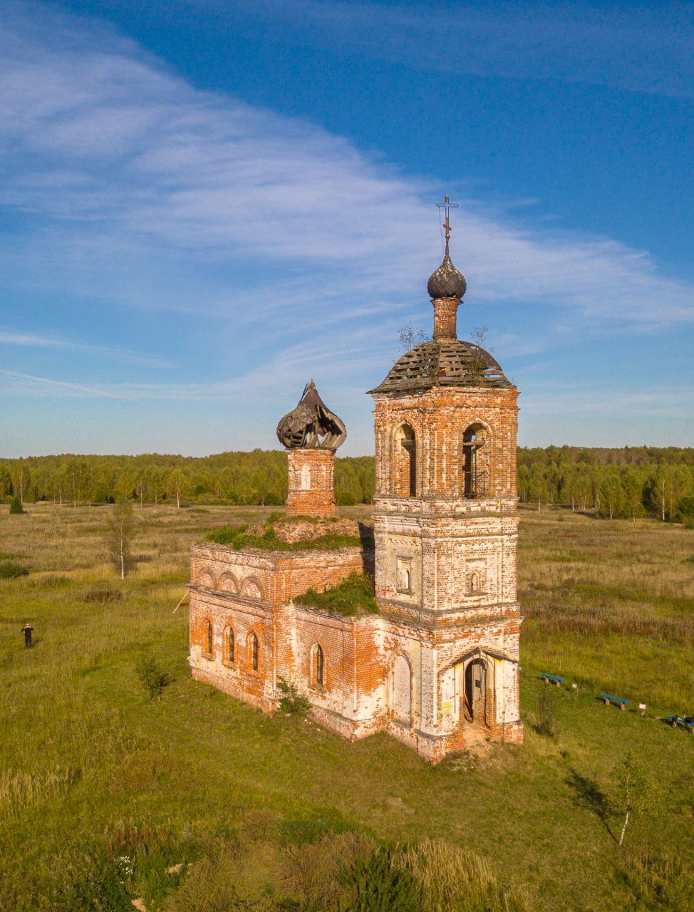 Церковь в селе Лосево