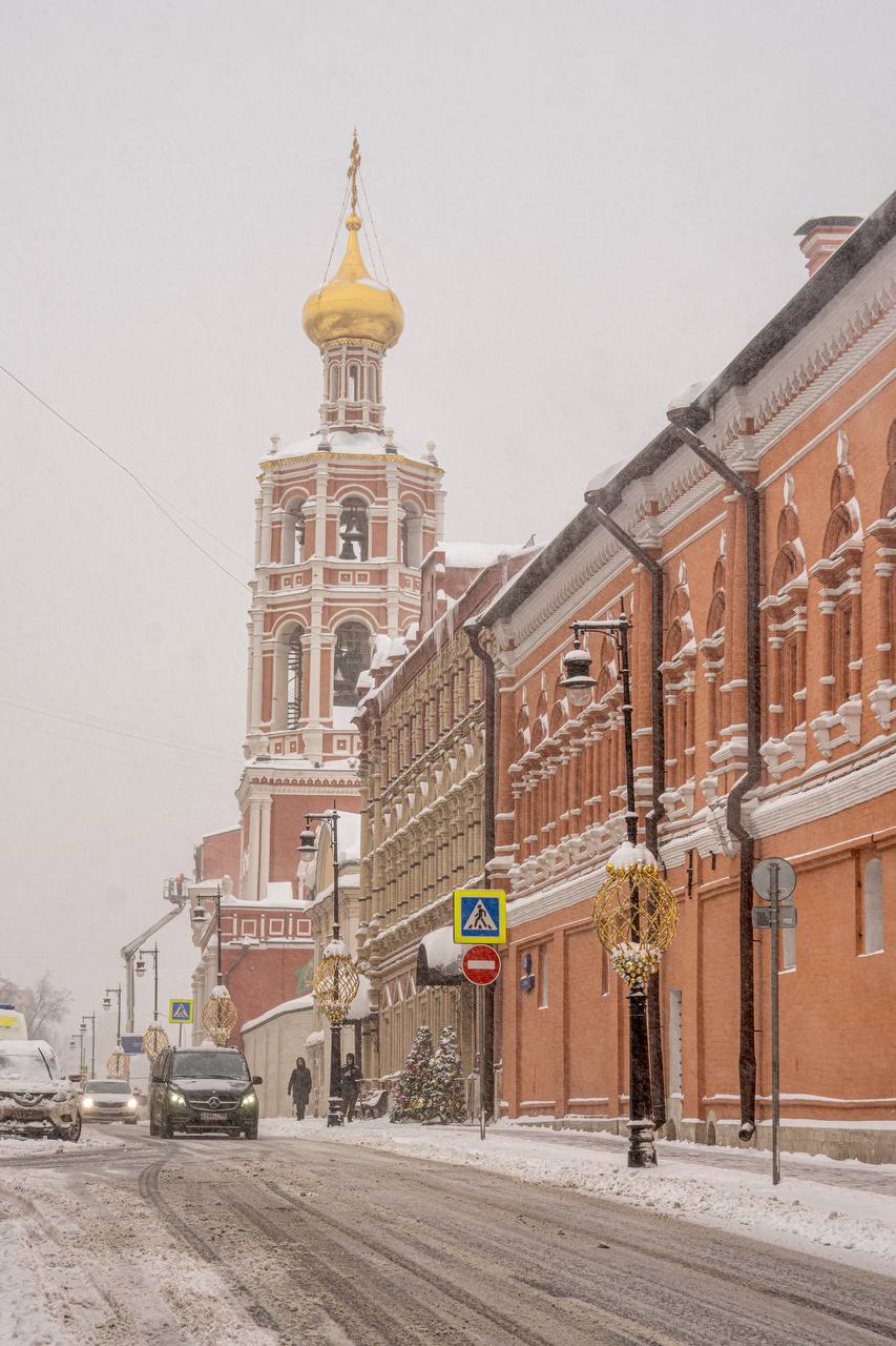 Высоко-Петровский монастырь