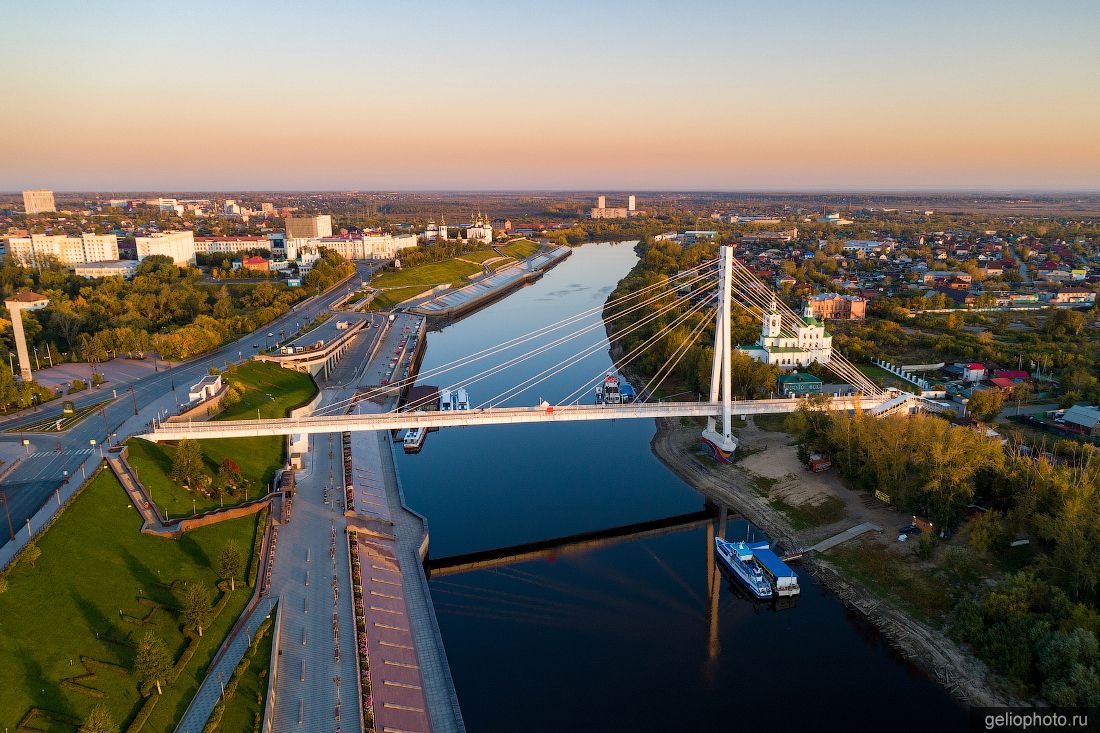 Мост влюбленных, Тюмень