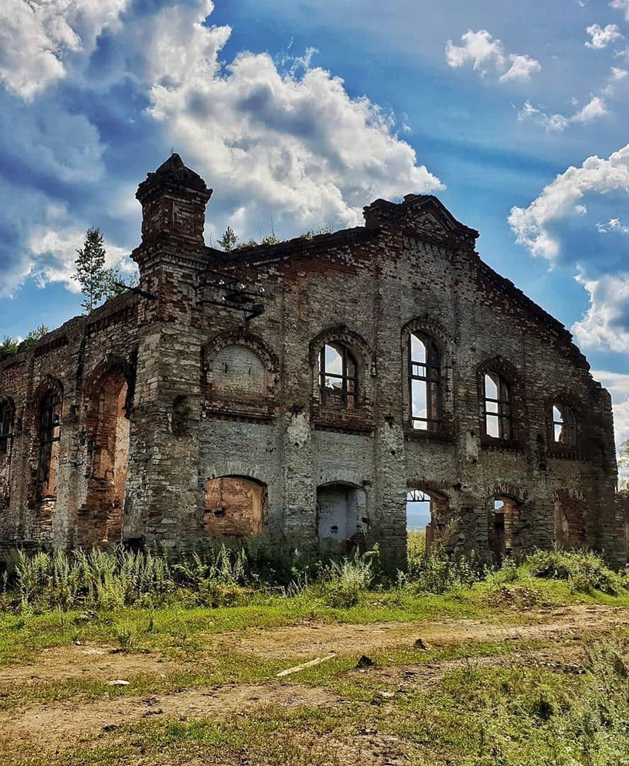 Руины Тирлянского завода