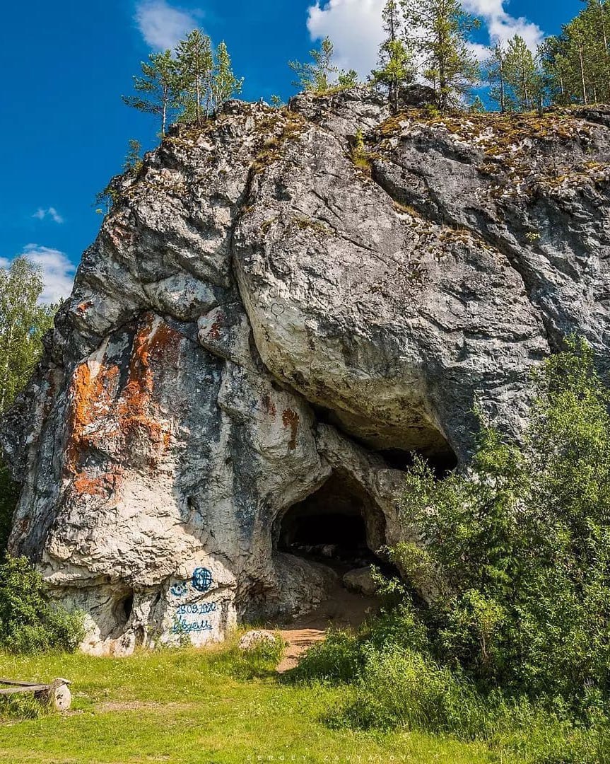Тренькинская пещера