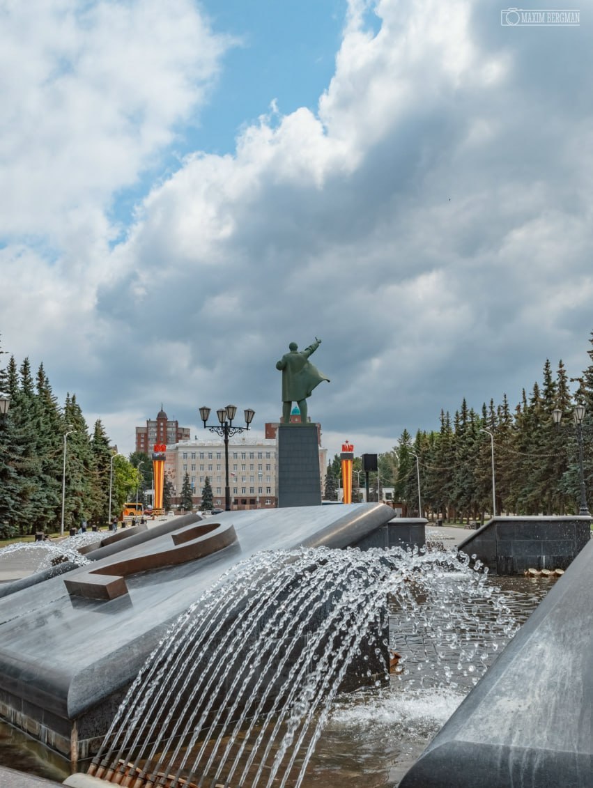 Площадь имени Ленина, Уфа