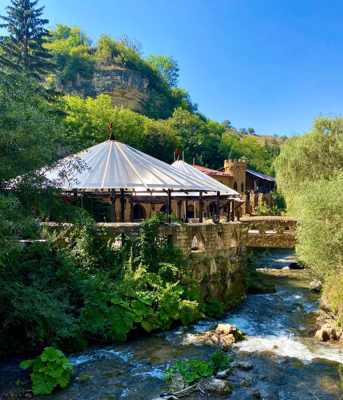 Замок коварства и любви