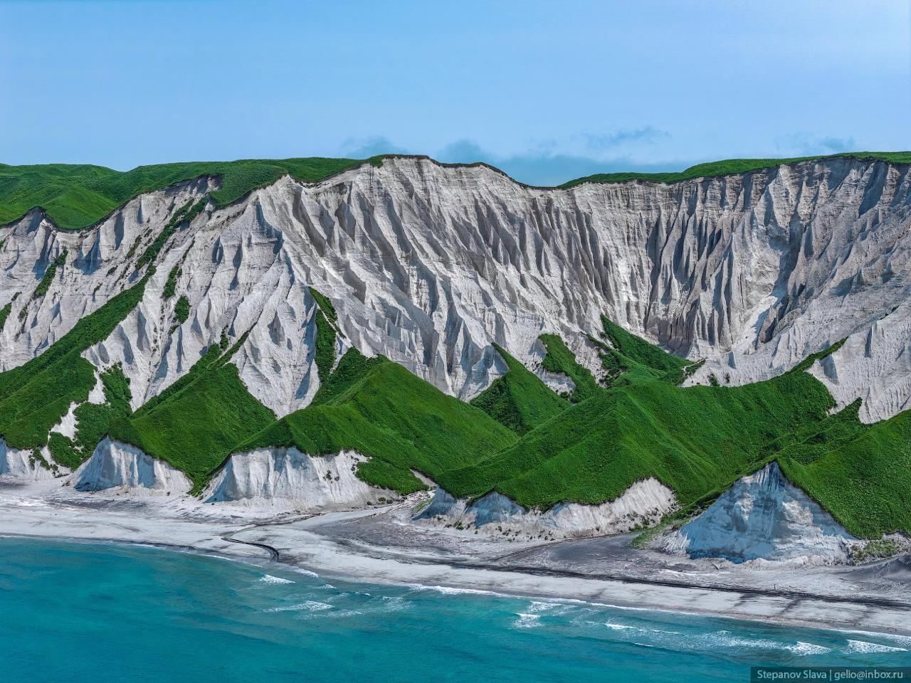 Белые скалы, Итуруп