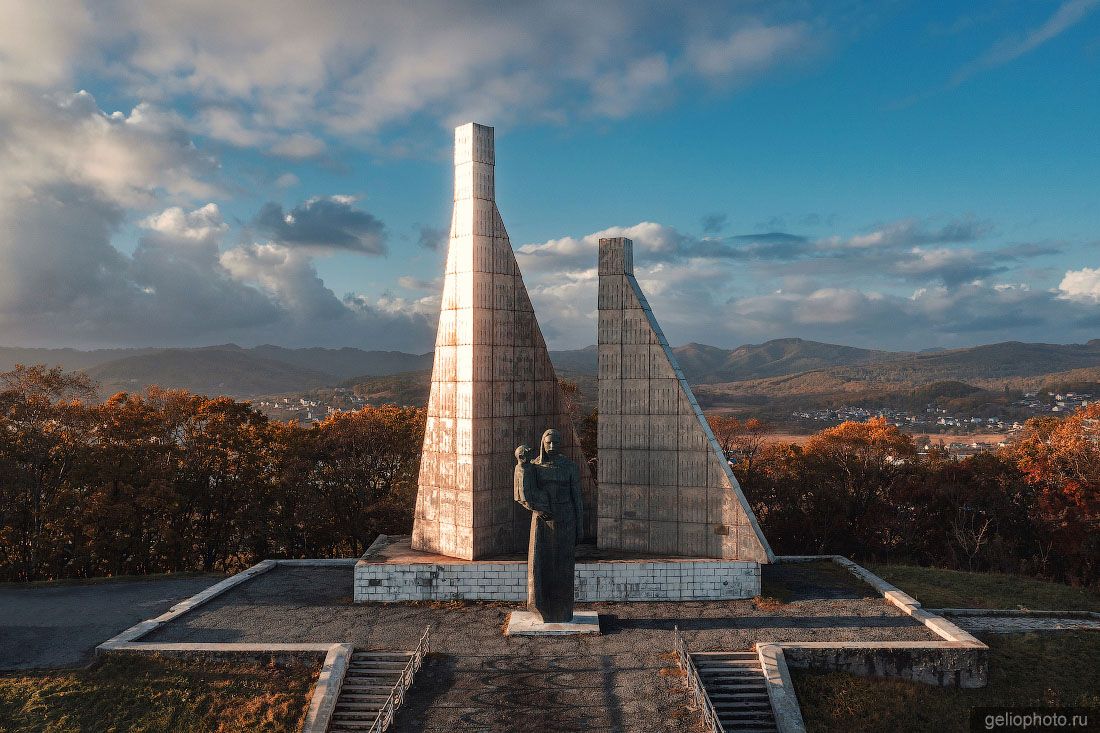 Памятник экипажу Бокситогорск