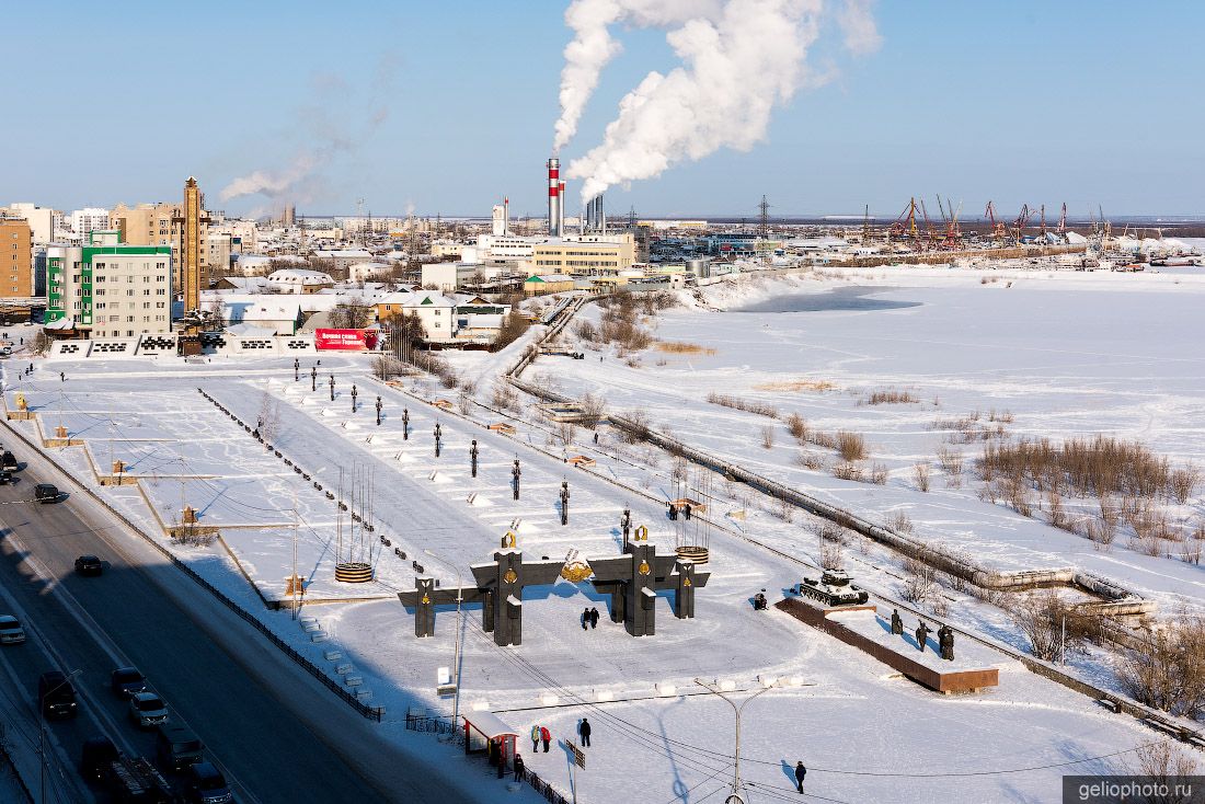 Площадь Победы, Якутск