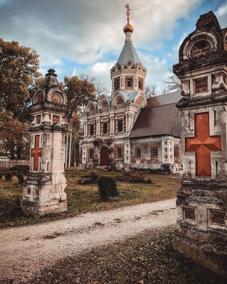 Церковь Усадьбы Храповицкого