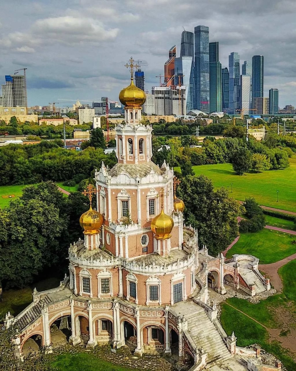 Храм Покрова в Филях
