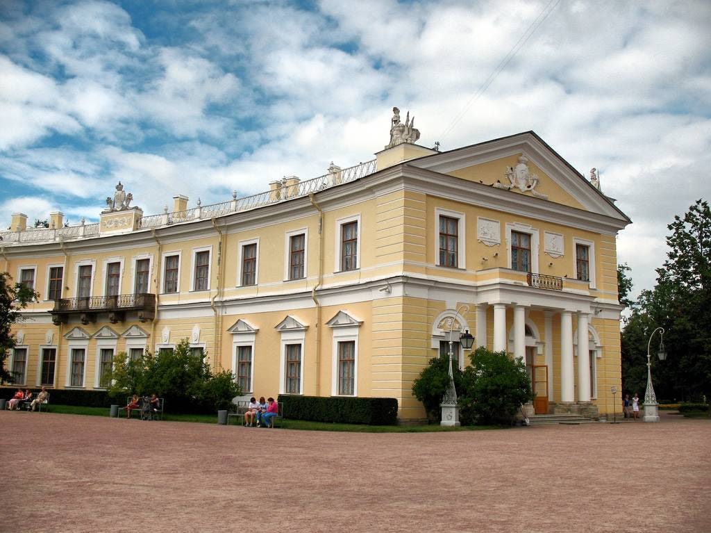 Павловский дворец