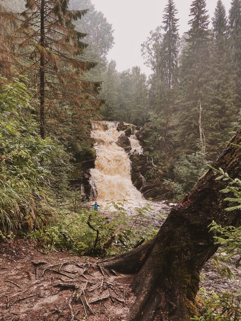 Водопады Белые мосты