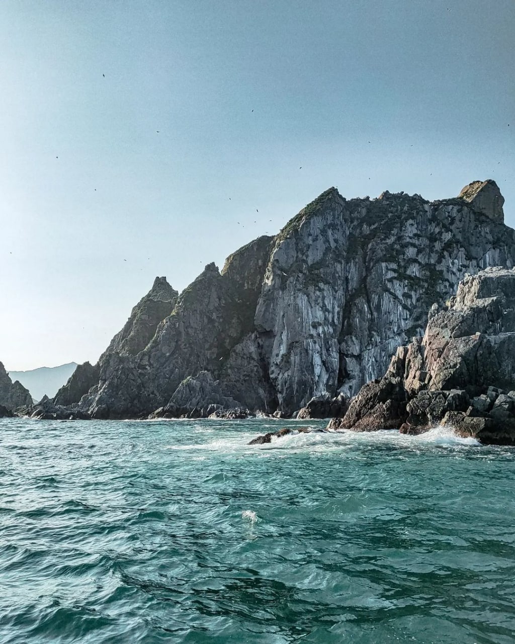 Скалы Три Брата, Камчатка