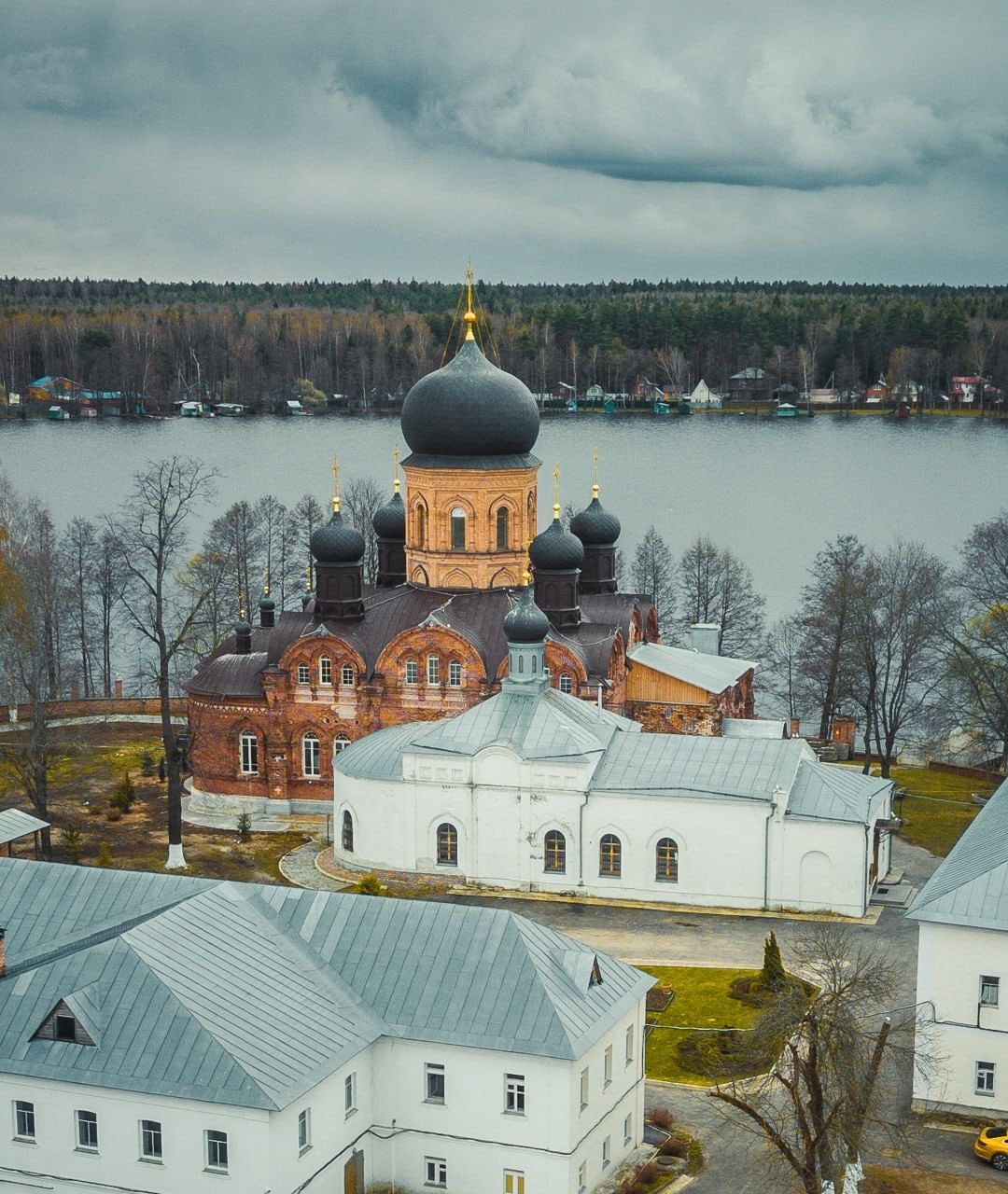 Введенский Островной монастырь
