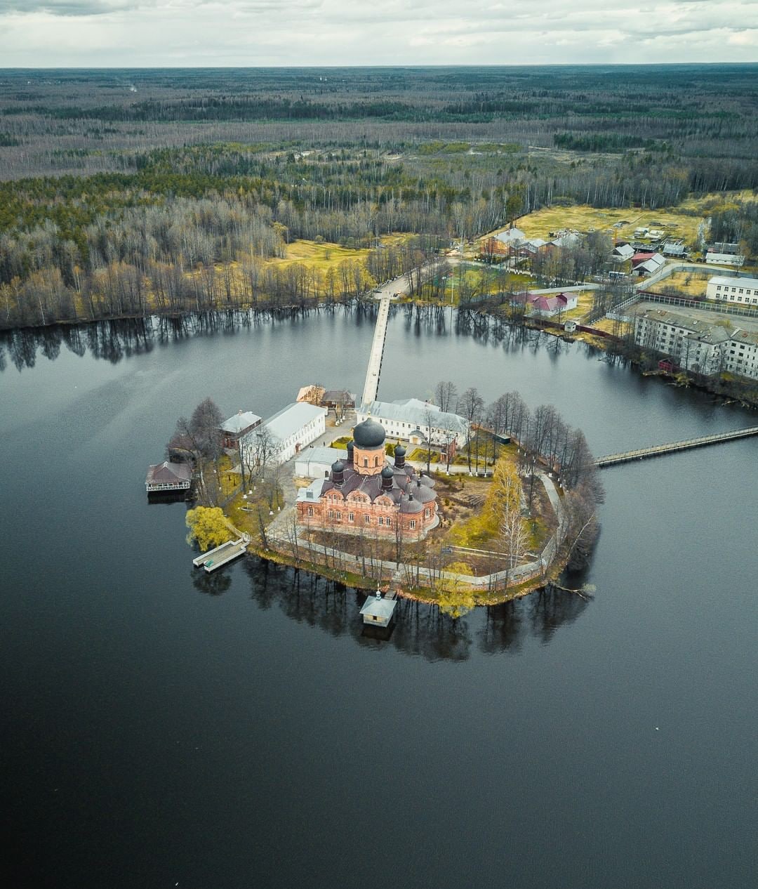 Введенский Островной монастырь