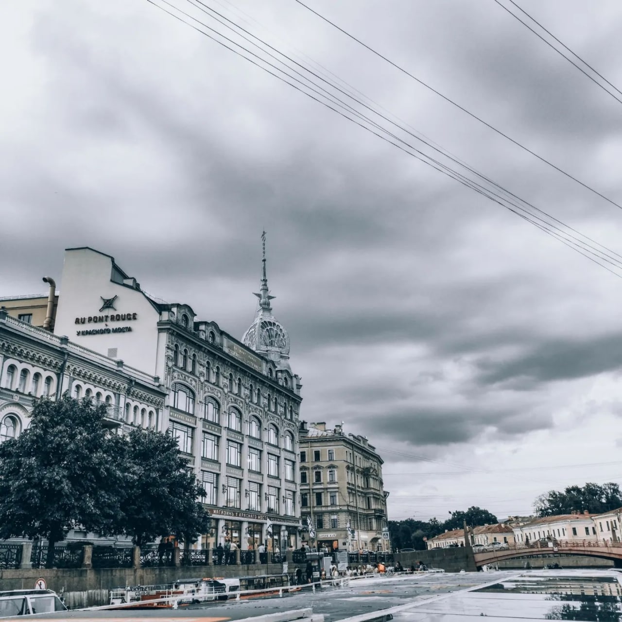 Водная прогулка по Петербургу