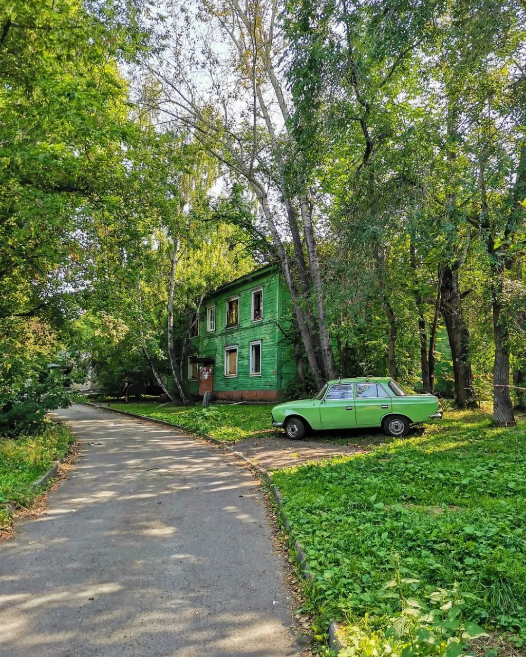 Улочка в Иркутске