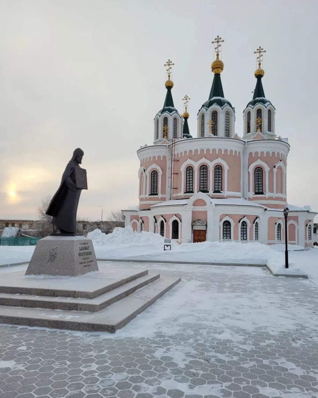 Далматовский Успенский Монастырь
