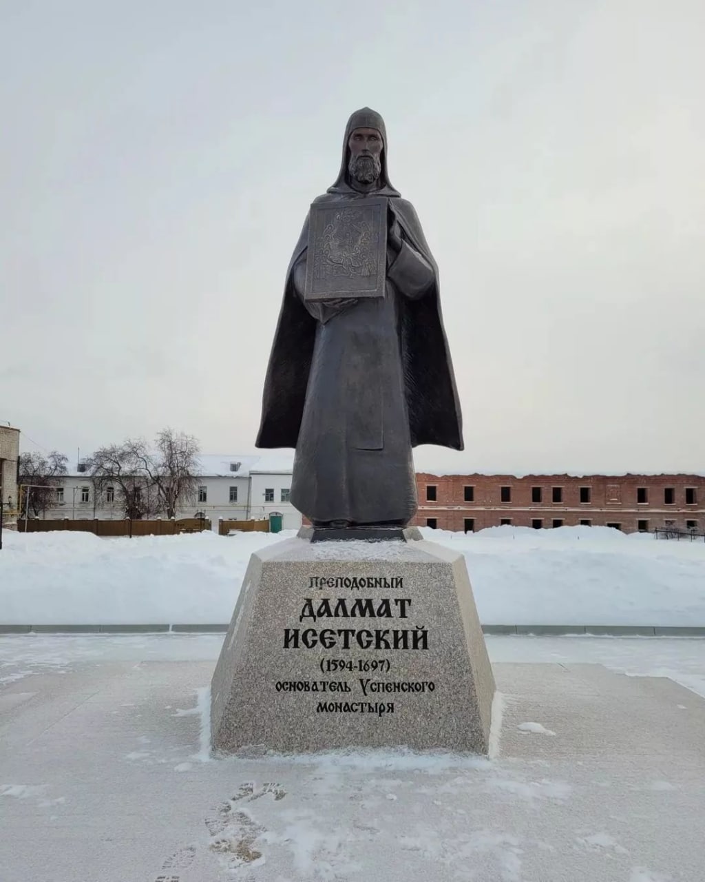 Далматовский Успенский Монастырь