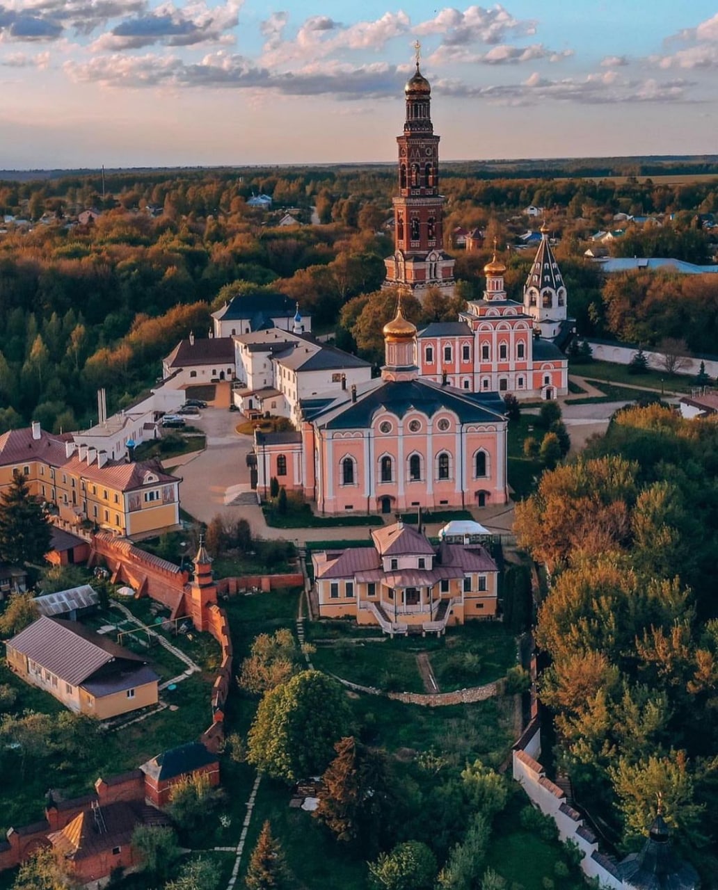 Иоанно-Богословский монастырь