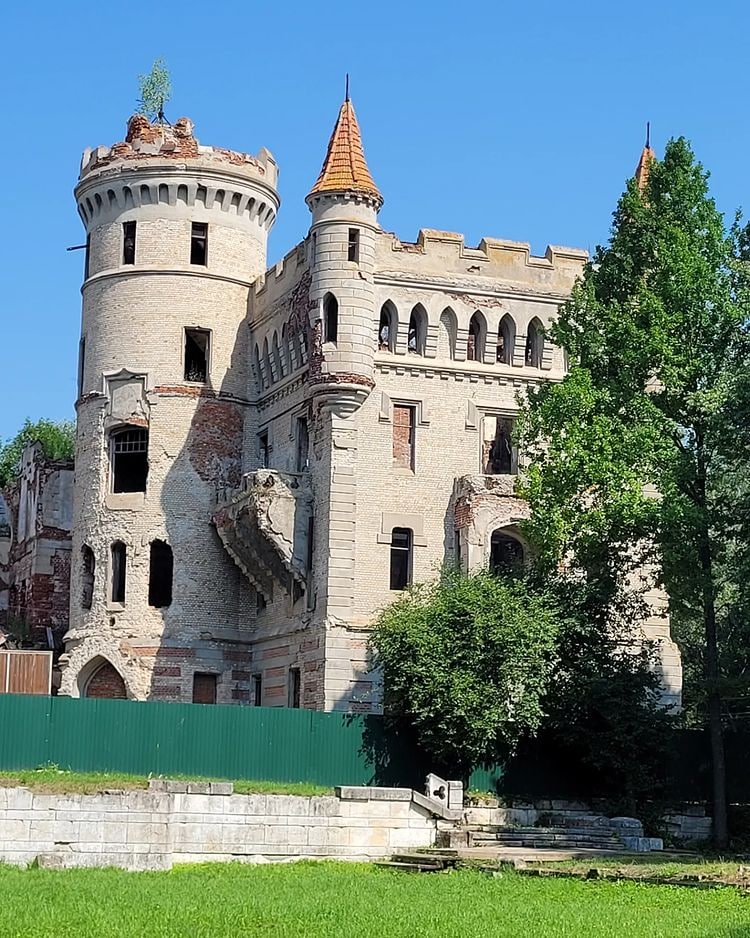 Усадьба в Муромцево