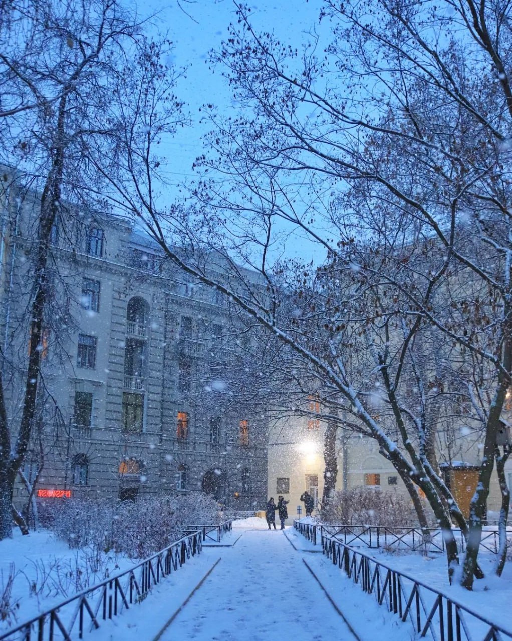 Улицы Пречистенка и Остоженка