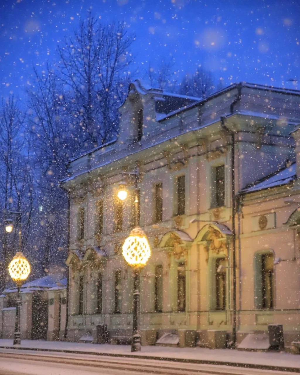 Улицы Пречистенка и Остоженка