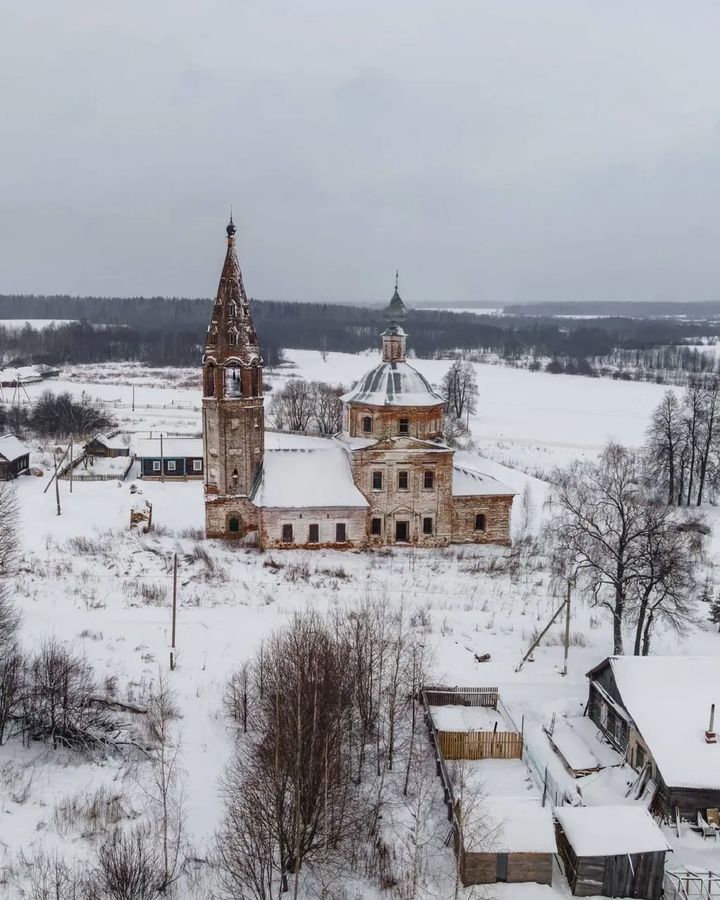 Храм в селе Новоселки