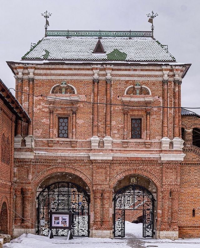 Крутицкое подворье
