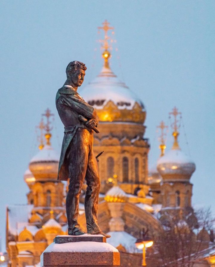Памятник Крузенштерну