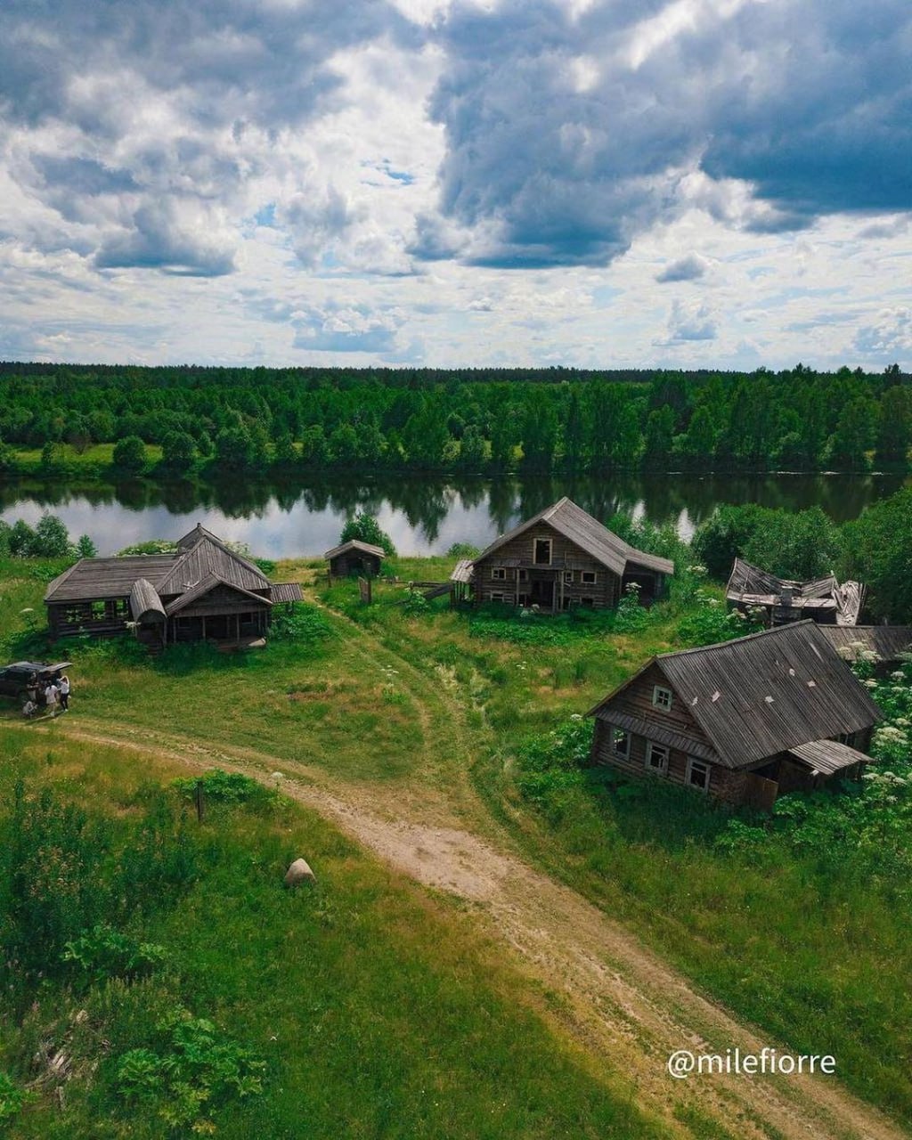 Заброшенная кинодеревня