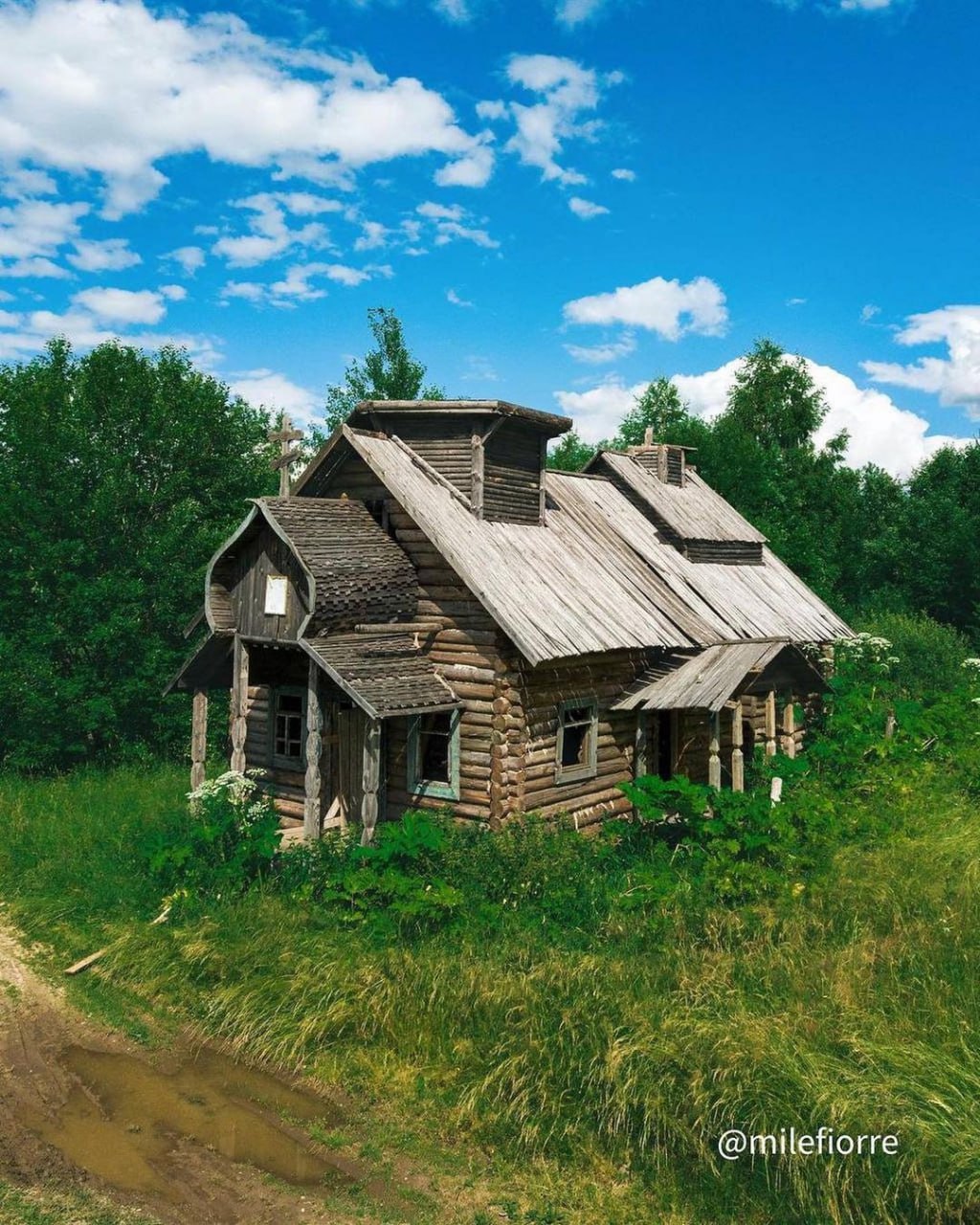 Заброшенная кинодеревня