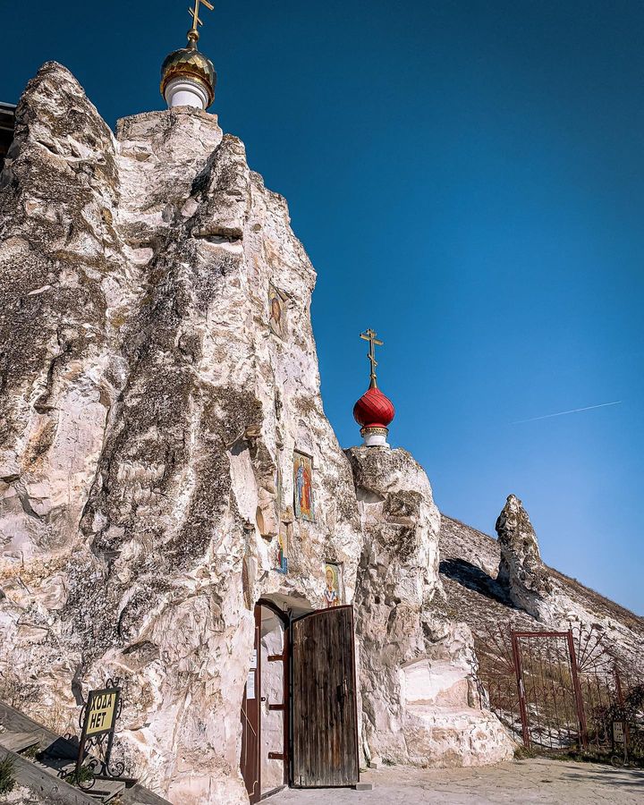 Костомаровский Спасский монастырь
