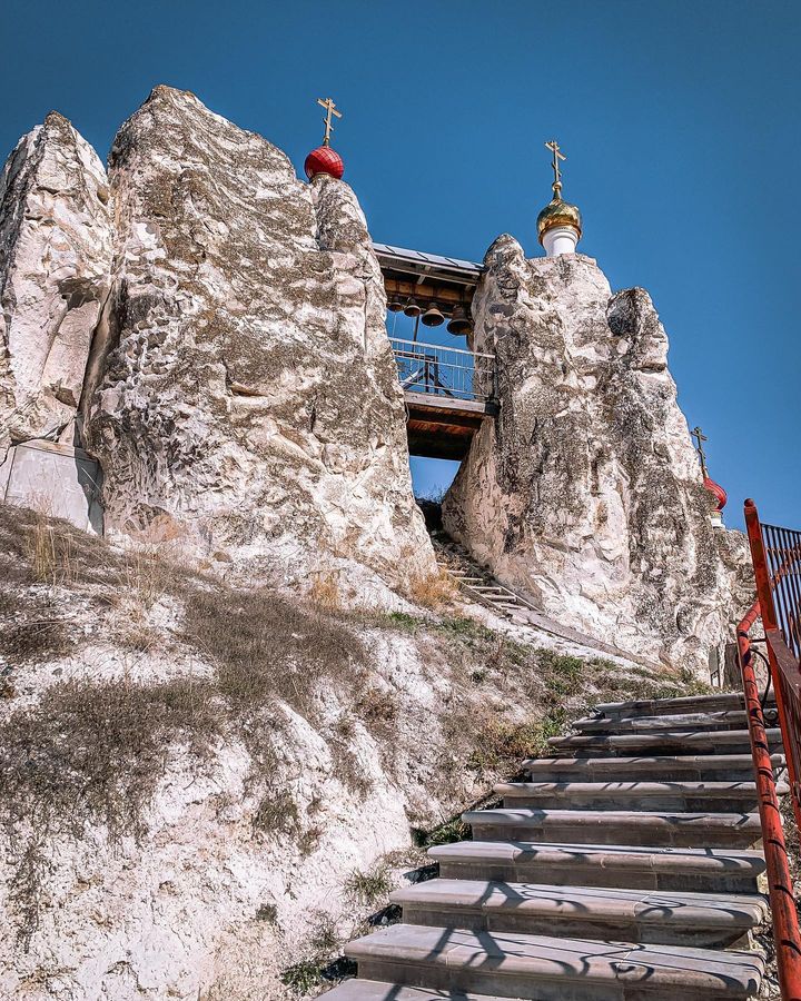 Костомаровский Спасский монастырь