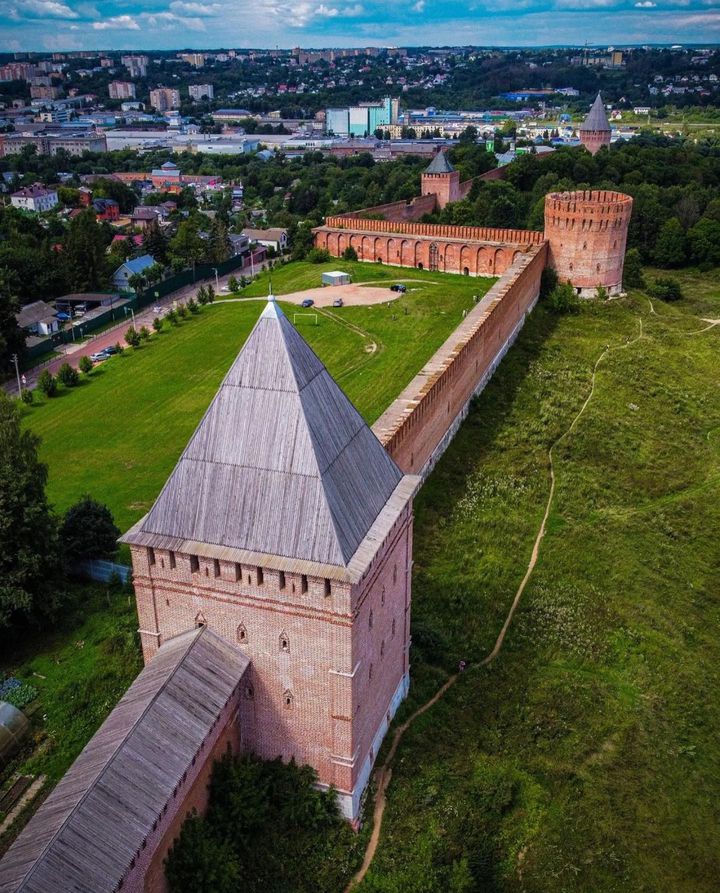Город Смоленск