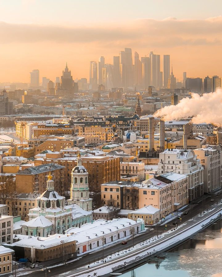 Крыша с видом на Москву