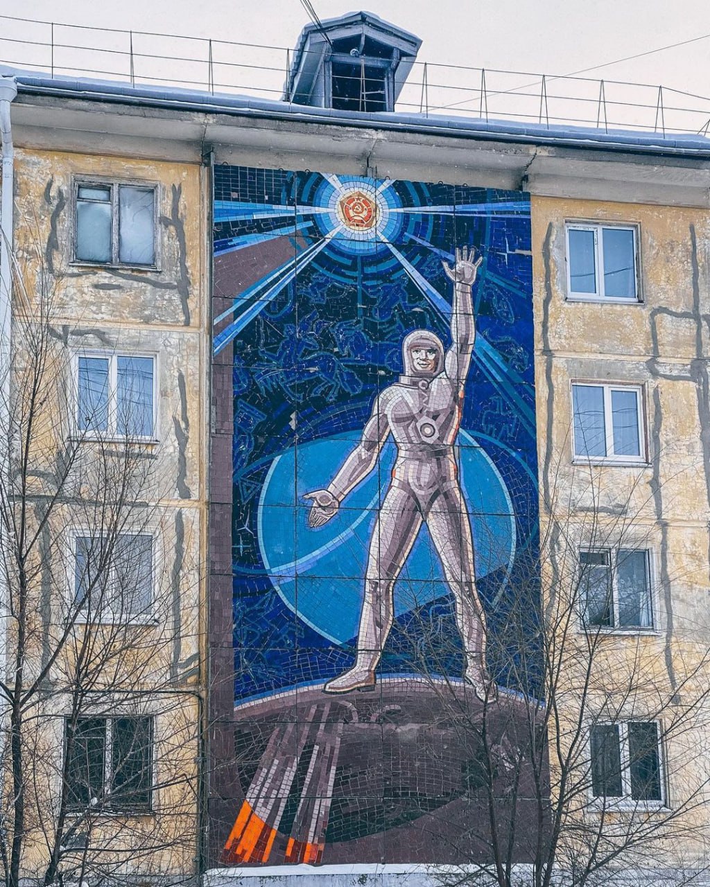 Советская мозаика в Ангарске
