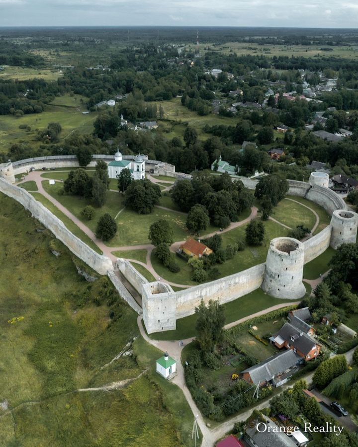 Город Изборск