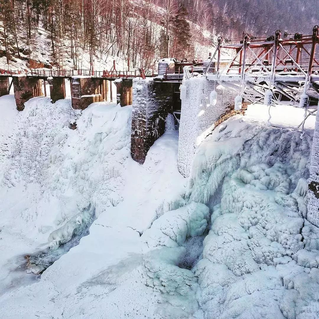 ГЭС Пороги