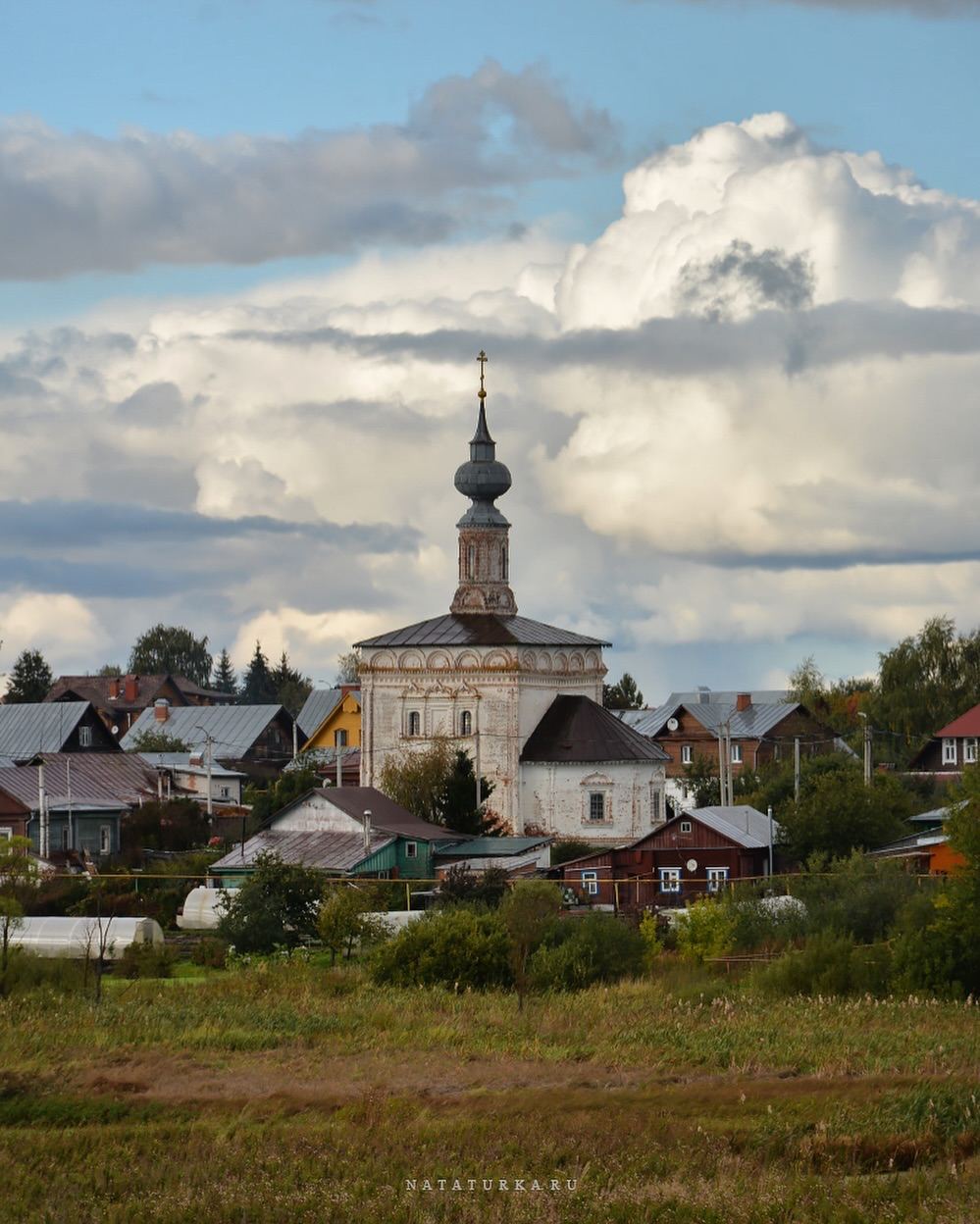 Тихвинская церковь в Суздале