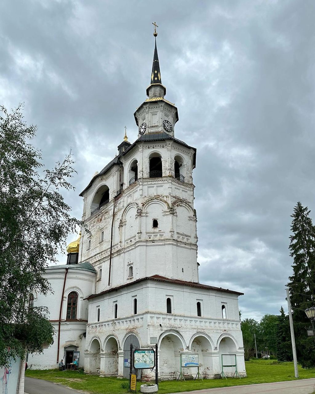 Соборное дворище, Великий Устюг