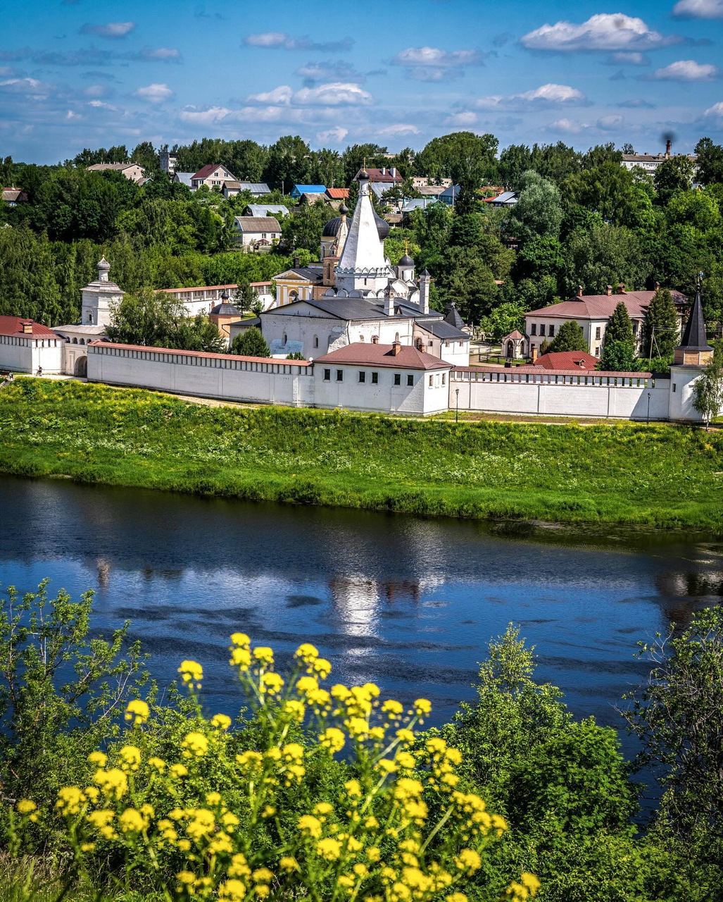 Город Старица
