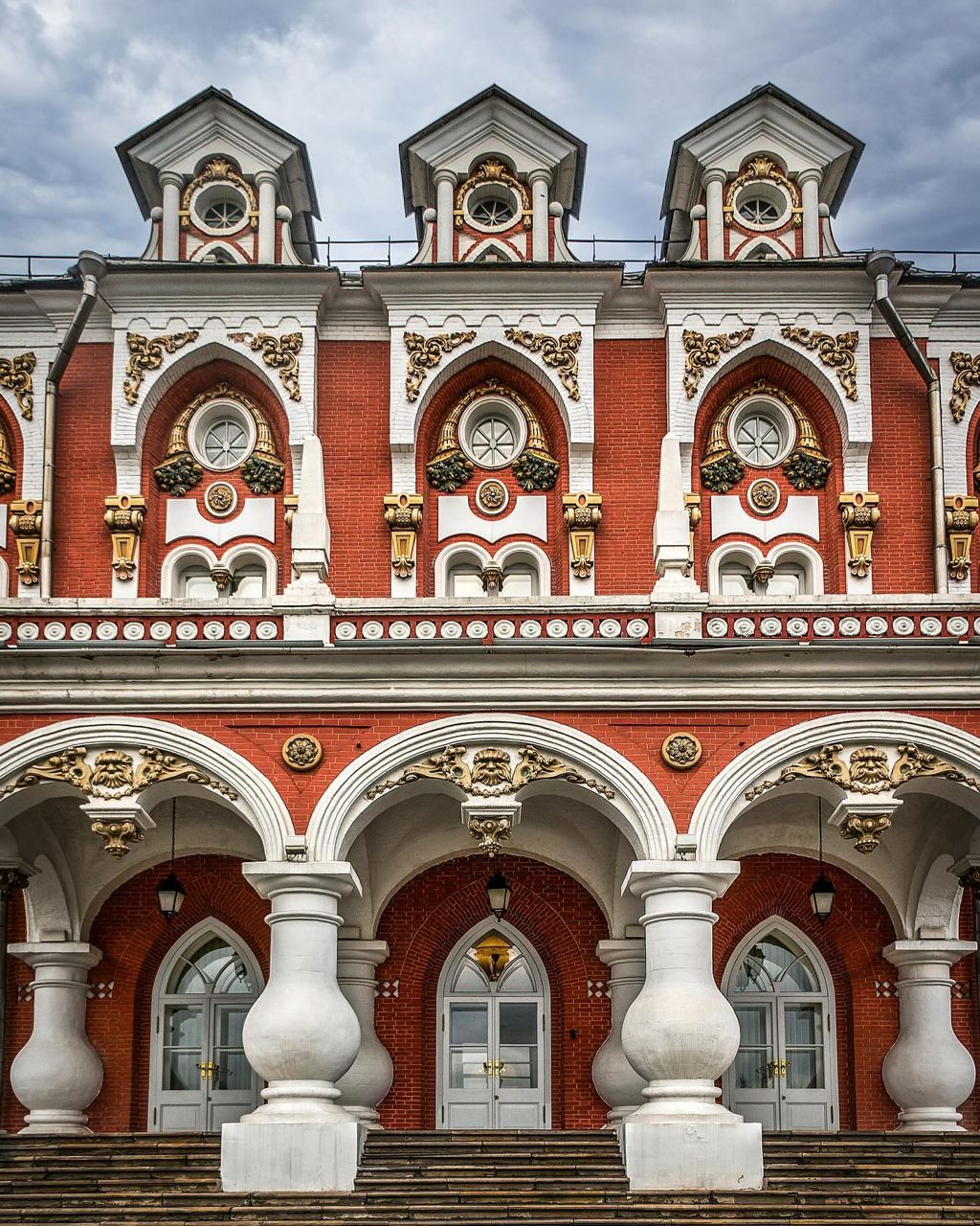 Красная Москва