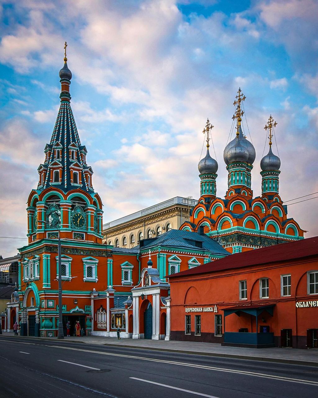 Красная Москва