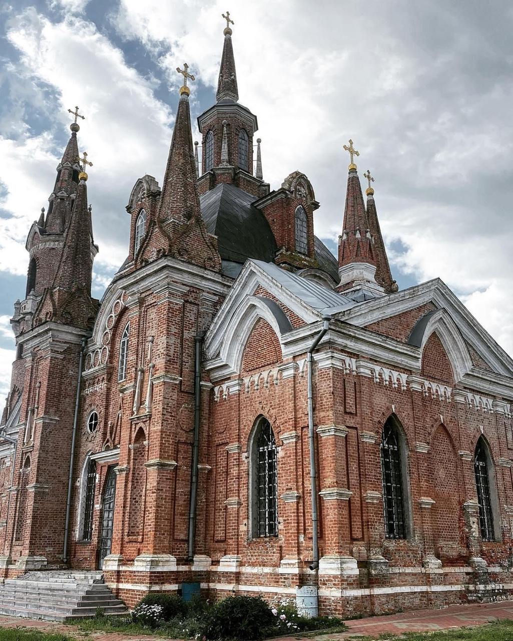 Церковь Знамения во Вешаловке