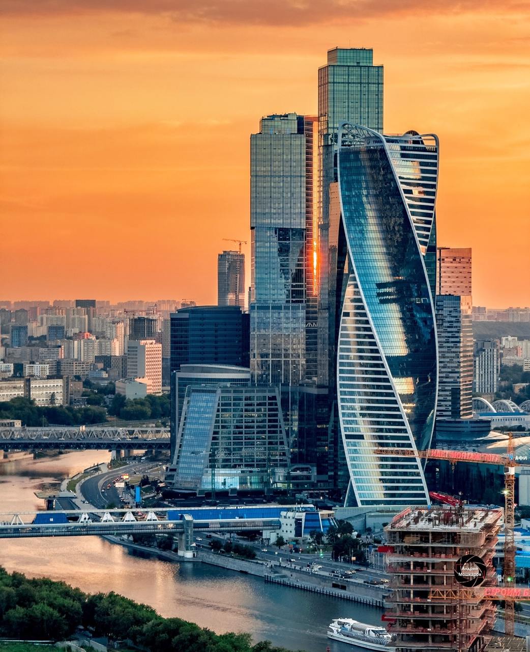 Смотровая площадка гостиницы Украина