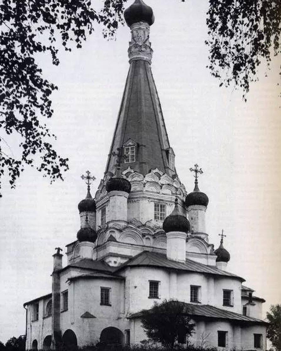 Храм Покрова в Медведково